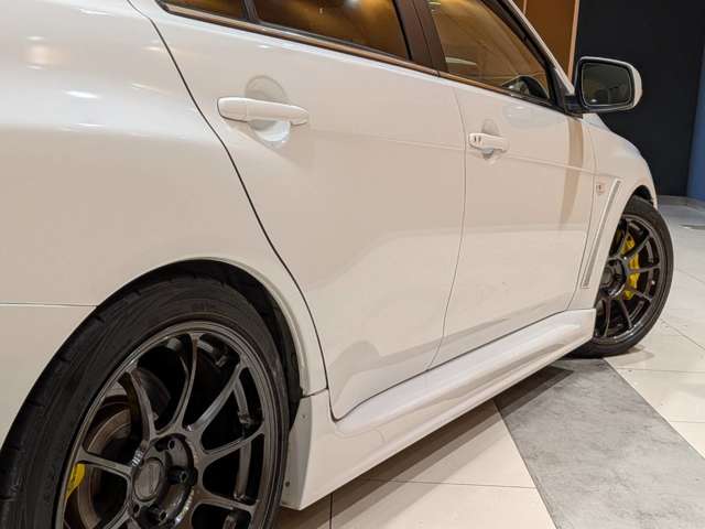 三菱 ランサー ２．０ ＧＳＲ Ｘ ４ＷＤ H22年 (関東) 99