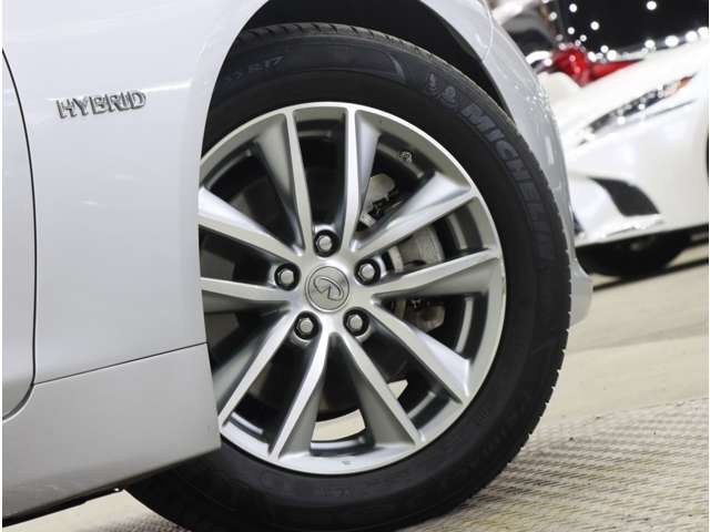 日産 スカイライン　ハイブリッド ３．５ ３５０ＧＴ ハイブリッド H29年 (関東) 99