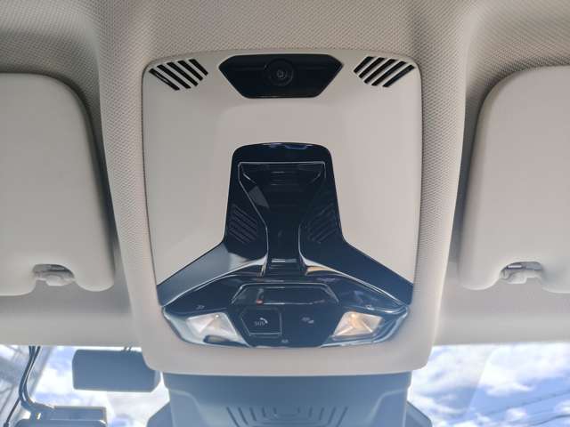 ＢＭＷ ２シリーズアクティブツアラー ２１８Ｄ エクスクルーシブ ディーゼルターボ ＤＣＴ R4年 (近畿) 99