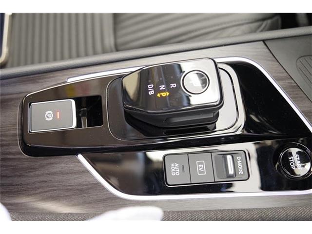 日産 ノートオーラ １．２ Ｇ レザーエディション R7年 (東海) 99