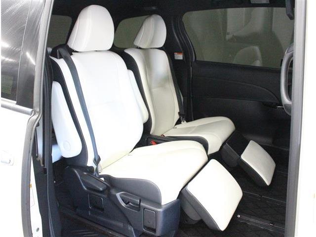 トヨタ エスティマ　ハイブリッド ２．４ アエラス スマート ４ＷＤ H28年 (北海道) 99