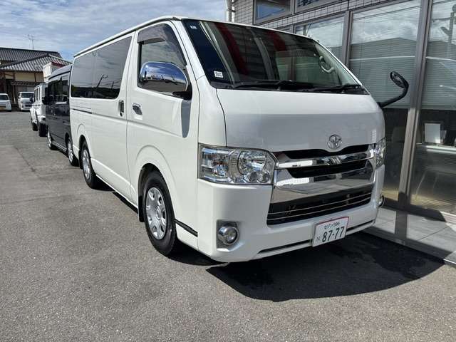 トヨタ ハイエースバン ３．０ スーパーＧＬ ロング ディーゼルターボ H26年 () 99