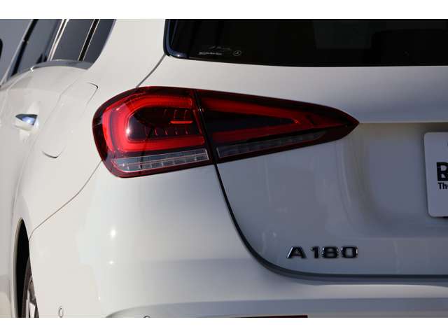 メルセデスベンツ Ａクラス Ａ１８０ スタイル ＡＭＧライン R1年 (近畿) 99