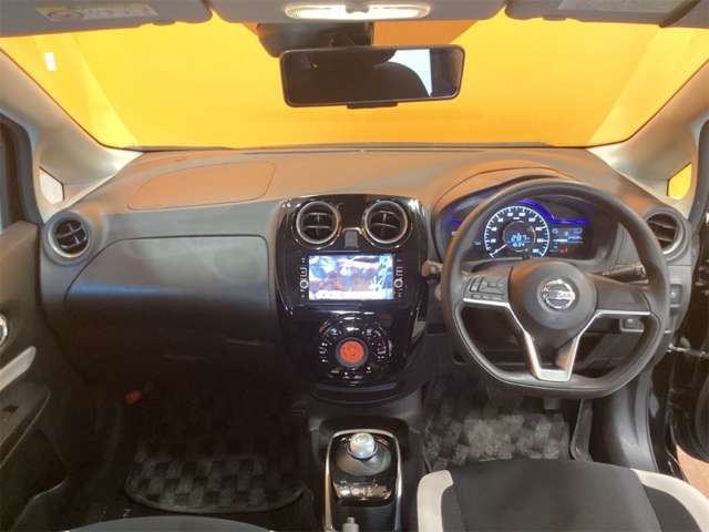 日産 ノート １．２ Ｅ－ＰＯＷＥＲ Ｘ H29年 (近畿) 99