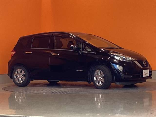 日産 ノート １．２ Ｅ－ＰＯＷＥＲ Ｘ H29年 (近畿) 99