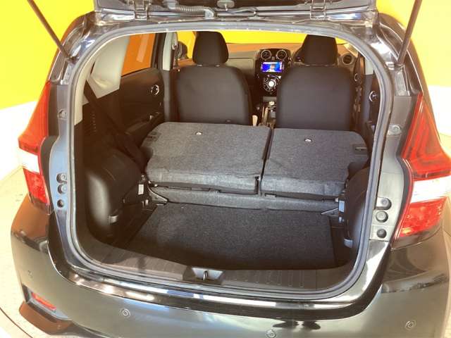 日産 ノート １．２ Ｅ－ＰＯＷＥＲ Ｘ H29年 (近畿) 99