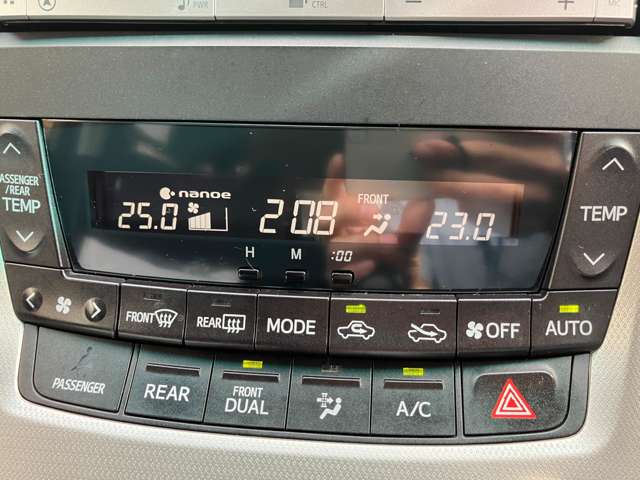 トヨタ ヴェルファイア ２．４ Ｚ ４ＷＤ H26年 (関東) 99