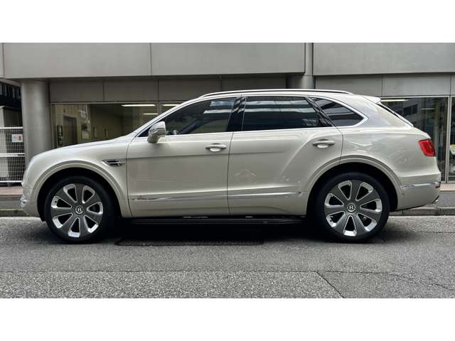 ベントレー ベンテイガ ６．０ ４ＷＤ R1年 (関東) 99