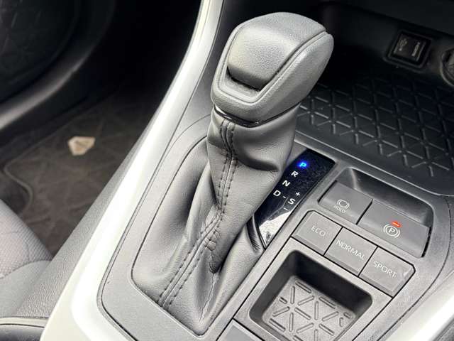 トヨタ ＲＡＶ４ ２．５ ハイブリッド Ｘ R1年 () 99