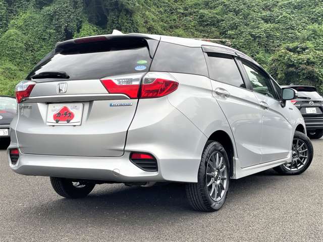ホンダ シャトル １．５ ハイブリッド Ｘ ４ＷＤ H27年 () 99
