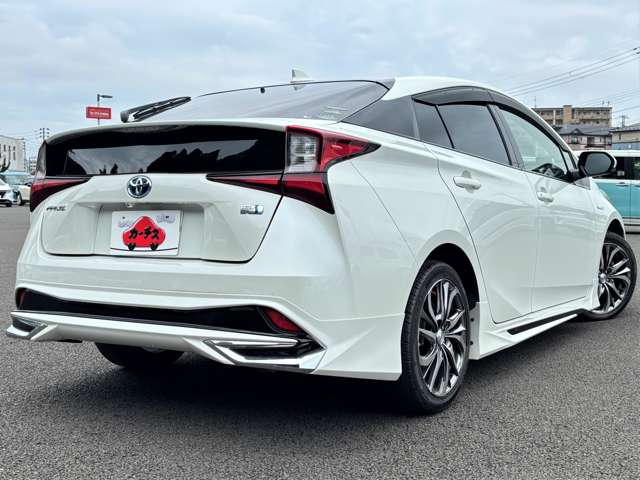 トヨタ プリウス １．８ Ｓ ツーリングセレクション R1年 (東北) 99