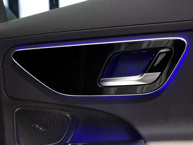 メルセデスベンツ Ｃクラス Ｃ２２０Ｄ アバンギャルド ＡＭＧラインパッケージ（ＩＳＧ搭載モデル）ディーゼルターボ ＭＰ２０２３０１ R4年 () 99