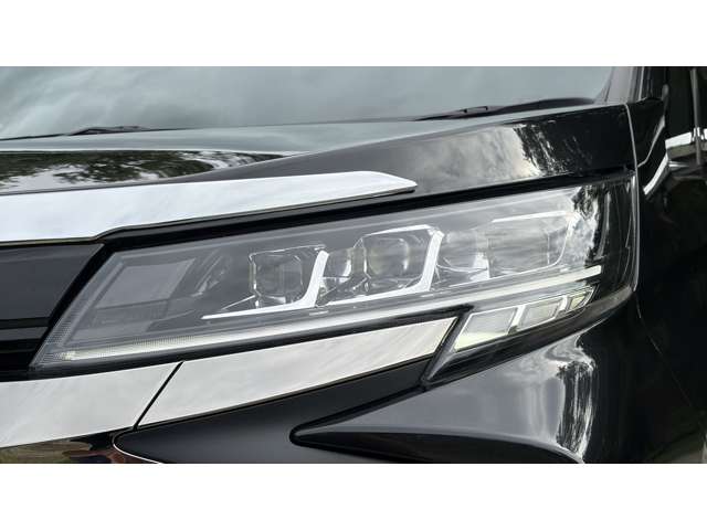 トヨタ ノア ２．０ Ｓ－Ｚ R5年 (関東) 99
