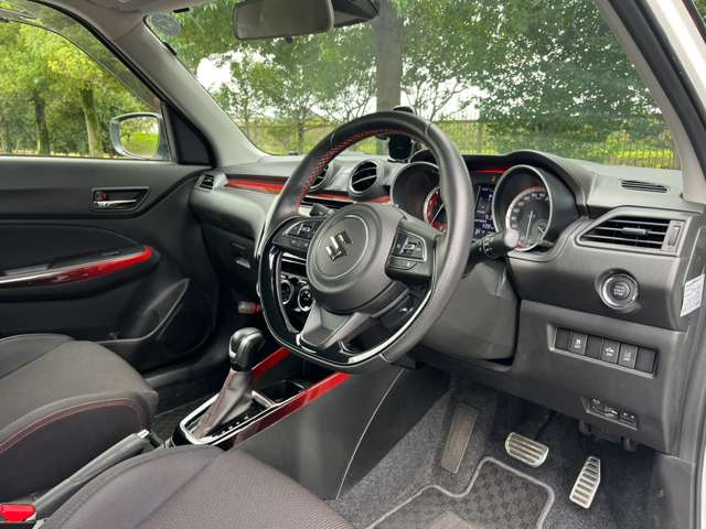 スズキ スイフト スポーツ １．４ セーフティパッケージ装着車 R2年 (関東) 99