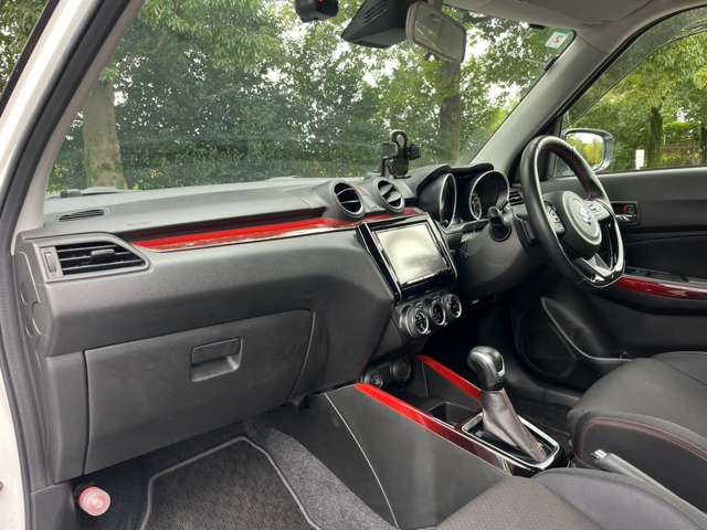 スズキ スイフト スポーツ １．４ セーフティパッケージ装着車 R2年 (関東) 99