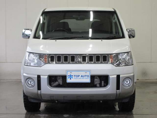 三菱 デリカ　Ｄ：５ ２．２ Ｄ パワーパッケージ ディーゼルターボ ４ＷＤ H29年 (関東) 99