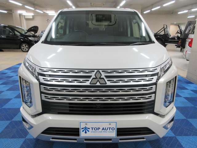 三菱 デリカ　Ｄ：５ ２．２ Ｐ ディーゼルターボ ４ＷＤ R1年 (関東) 99