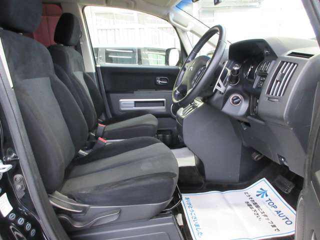 三菱 デリカ　Ｄ：５ ２．４ Ｇ パワーパッケージ ４ＷＤ H22年 (関東) 99