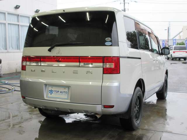 三菱 デリカ　Ｄ：５ ２．４ Ｇ パワーパッケージ ４ＷＤ H23年 (関東) 99
