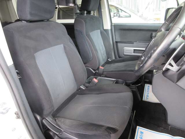 三菱 デリカ　Ｄ：５ ２．４ Ｇ パワーパッケージ ４ＷＤ H23年 (関東) 99