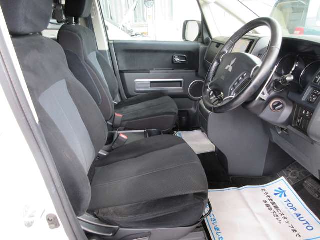 三菱 デリカ　Ｄ：５ ２．４ Ｇ パワーパッケージ ４ＷＤ H23年 (関東) 99