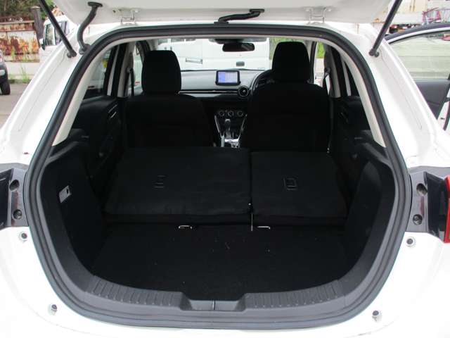 マツダ デミオ １．５ １５Ｓ ４ＷＤ H30年 () 99