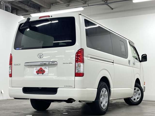 トヨタ ハイエースバン ２．８ スーパーＧＬ ロング ディーゼルターボ ４ＷＤ R4年 () 99