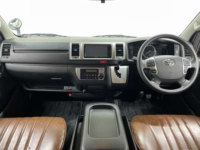 トヨタ ハイエースバン ２．８ スーパーＧＬ ロング ディーゼルターボ ４ＷＤ R4年 () 99