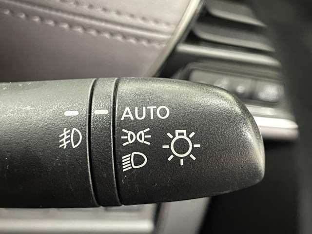 日産 セレナ ２．０ ハイウェイスター Ｖ R3年 () 99