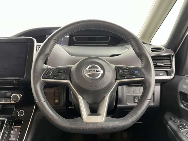 日産 セレナ ２．０ ハイウェイスター Ｖ R3年 () 99