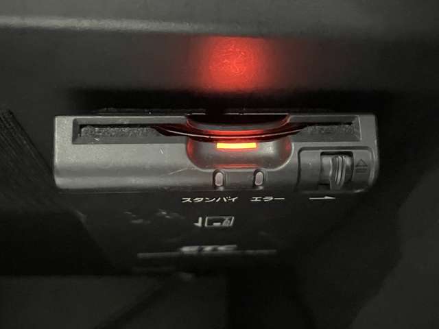 日産 ノート １．２ Ｘ ＤＩＧ－Ｓ H29年 (近畿) 99