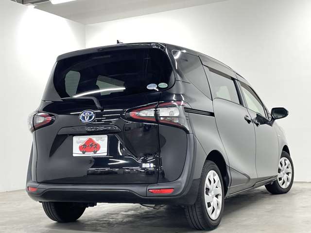 トヨタ シエンタ　ハイブリッド ハイブリッド １．５ Ｇ H28年 (近畿) 99