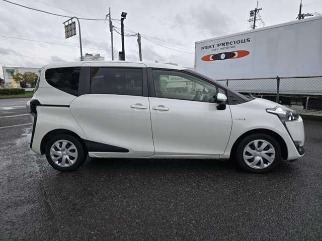 トヨタ シエンタ　ハイブリッド ハイブリッド １．５ Ｇ H28年 () 99