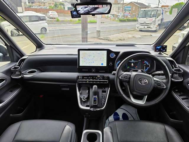 トヨタ ノア １．８ ハイブリッド Ｓ－Ｚ R5年 () 99