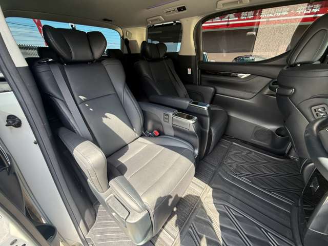 トヨタ ヴェルファイア ２．５ Ｚ Ｇエディション R1年 () 99
