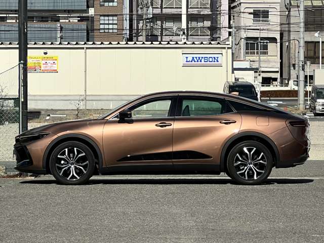 トヨタ クラウン　クロスオーバー　ハイブリッド ２．５ Ｇ アドバンスト Ｅ－ＦＯＵＲ ４ＷＤ R4年 (近畿) 99