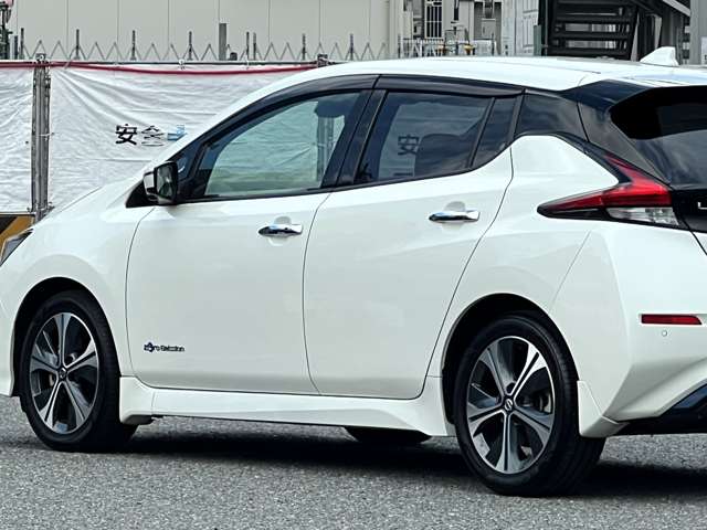 日産 リーフ Ｘ　Ｖセレクション R2年 (近畿) 99