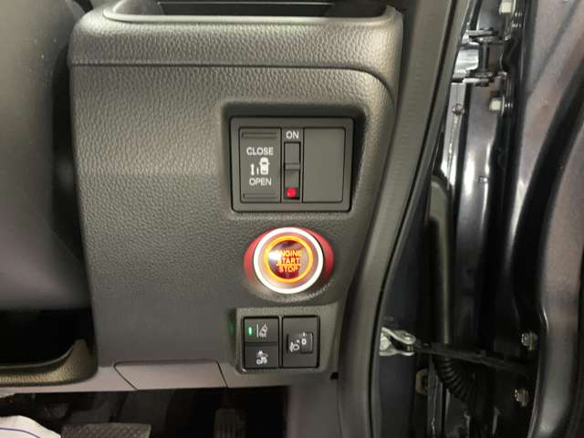 ホンダ Ｎ　ＢＯＸ カスタム ６６０ Ｌ R4年 () 99
