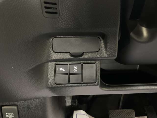ホンダ Ｎ　ＢＯＸ カスタム ６６０ Ｌ R4年 () 99