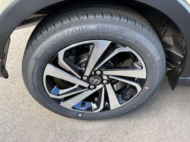 トヨタ ライズ １．２ Ｚ R8年 (四国) 99