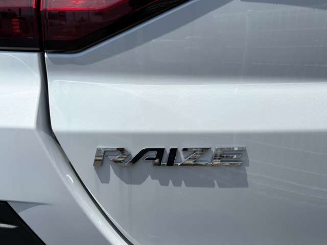 トヨタ ライズ　ハイブリッド ハイブリッド １．２ Ｚ R8年 (四国) 99