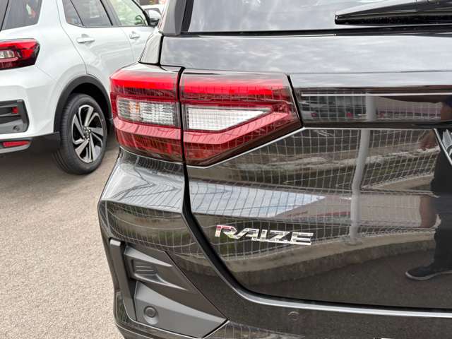 トヨタ ライズ　ハイブリッド ハイブリッド １．２ Ｚ R8年 (四国) 99