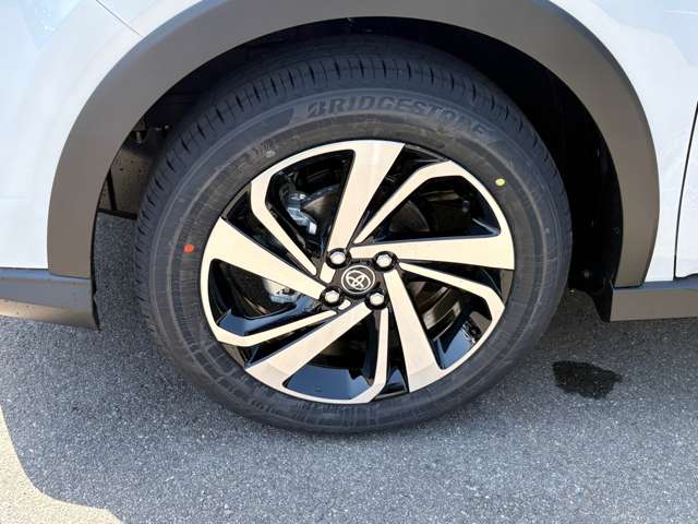 トヨタ ライズ １．２ Ｚ R8年 (四国) 99
