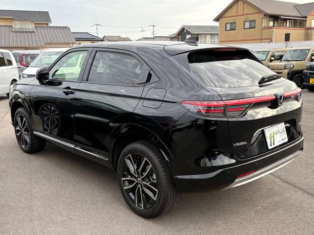 ホンダ ヴェゼル １．５ Ｅ：ＨＥＶ Ｚ R7年 (四国) 99