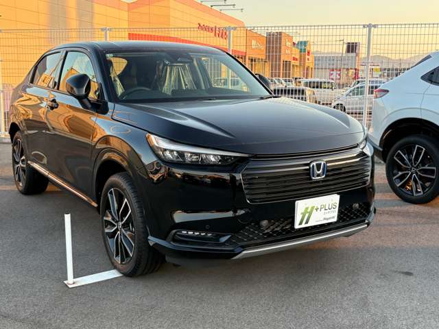 ホンダ ヴェゼル １．５ Ｅ：ＨＥＶ Ｚ R7年 (四国) 99