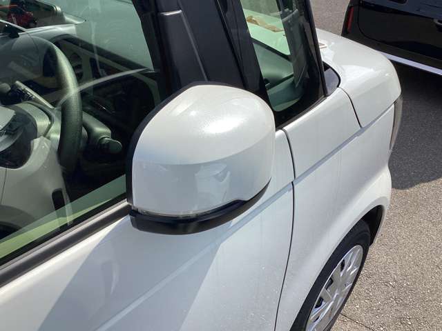 ホンダ Ｎ　ＢＯＸ ６６０ R8年 (四国) 99