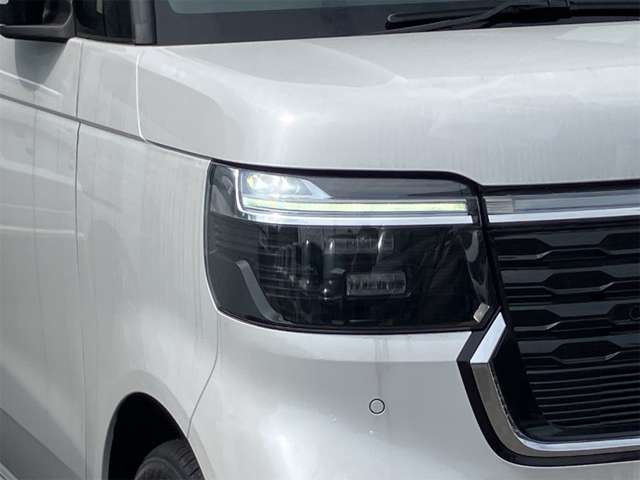 ホンダ Ｎ　ＢＯＸ カスタム ６６０ R8年 (東海) 99
