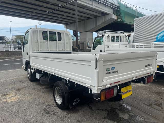 いすゞ エルフ ＭＴ５ H26年 (近畿) 99