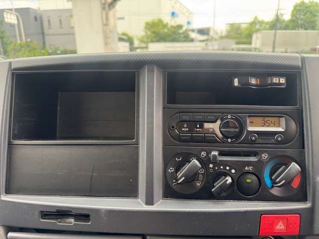 いすゞ エルフ ＭＴ６ H30年 (近畿) 99