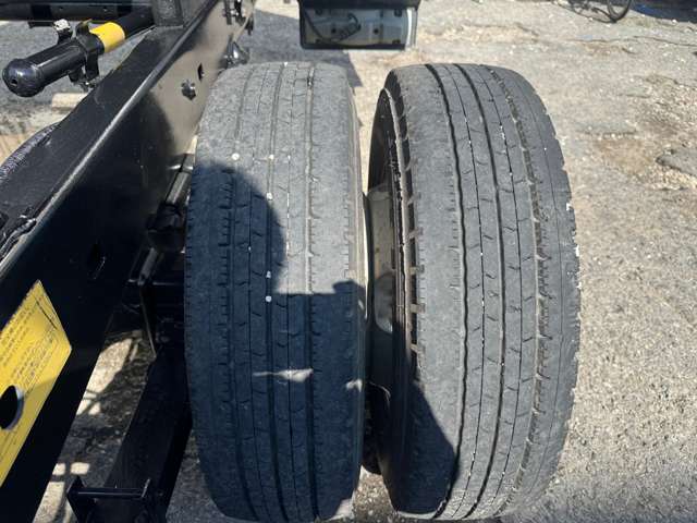 日野自動車 デュトロ ＭＴ５ H24年 (近畿) 99